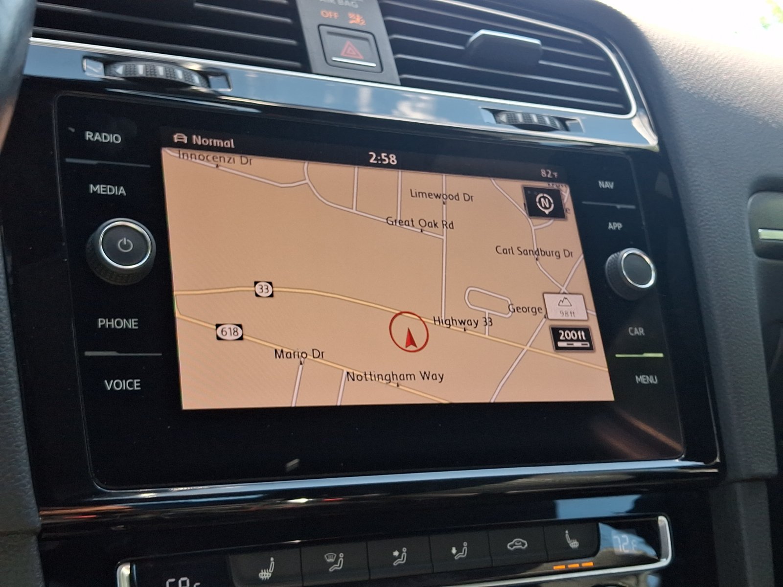 Used 2018 Volkswagen GTI Autobahn FWD image 18
