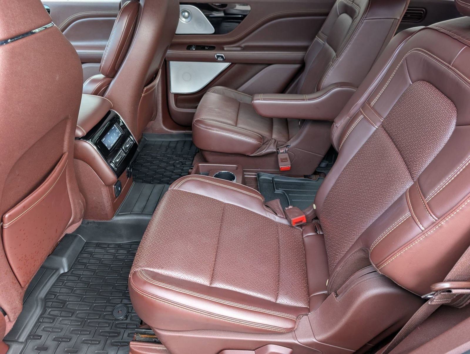 Used 2022 Lincoln Aviator Black Label w/ Dynamic Handling Package image 28