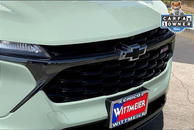 Used 2024 Chevrolet Trax RS w/ Sunroof Package image 27