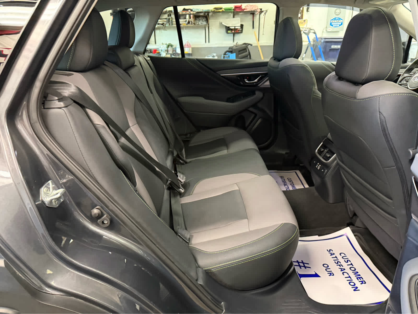 Used 2024 Subaru Outback Onyx Edition XT AWD/4WD image 24