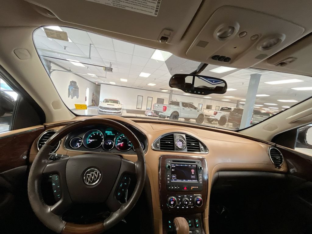 Used 2015 Buick Enclave Leather FWD image 15