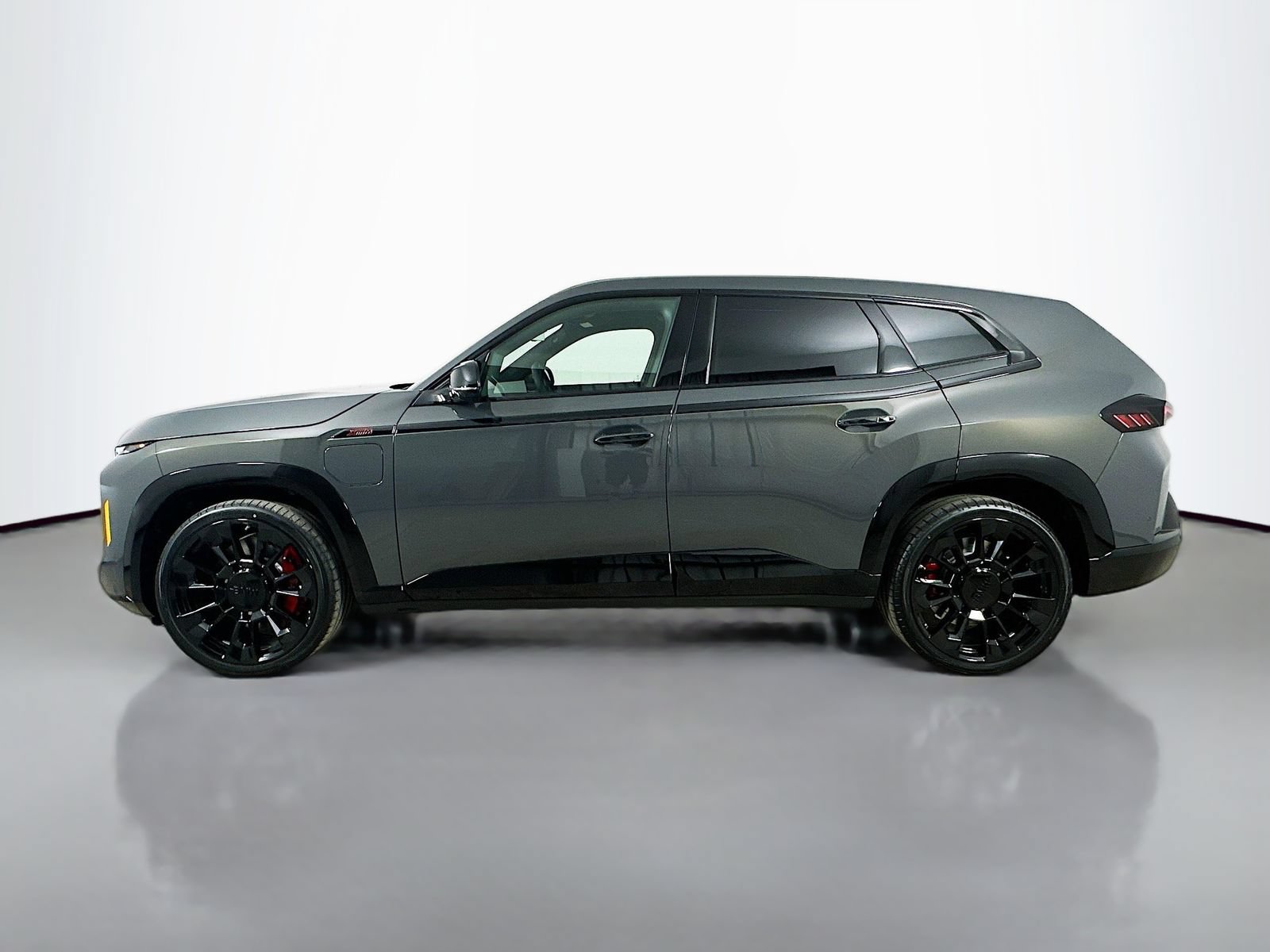 New 2026 BMW XM Label Red AWD/4WD image 8