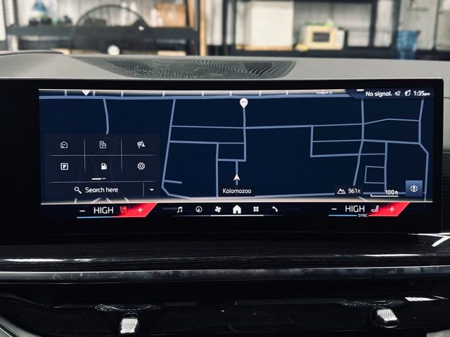 Used 2026 BMW X5 xDrive40i w/ M Sport Package image 42