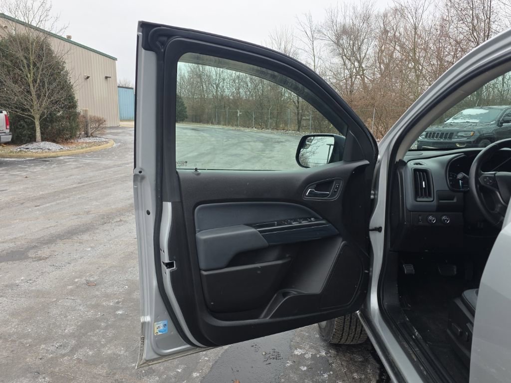 Used 2016 Chevrolet Colorado Z71 image 14