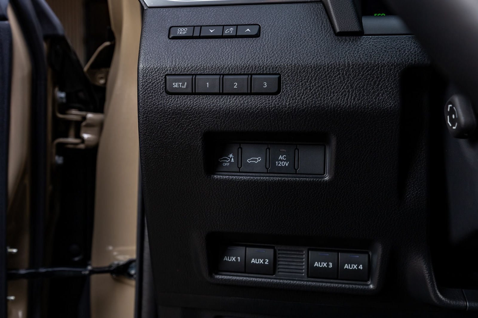 Used 2025 Lexus GX 550 AWD/4WD image 22