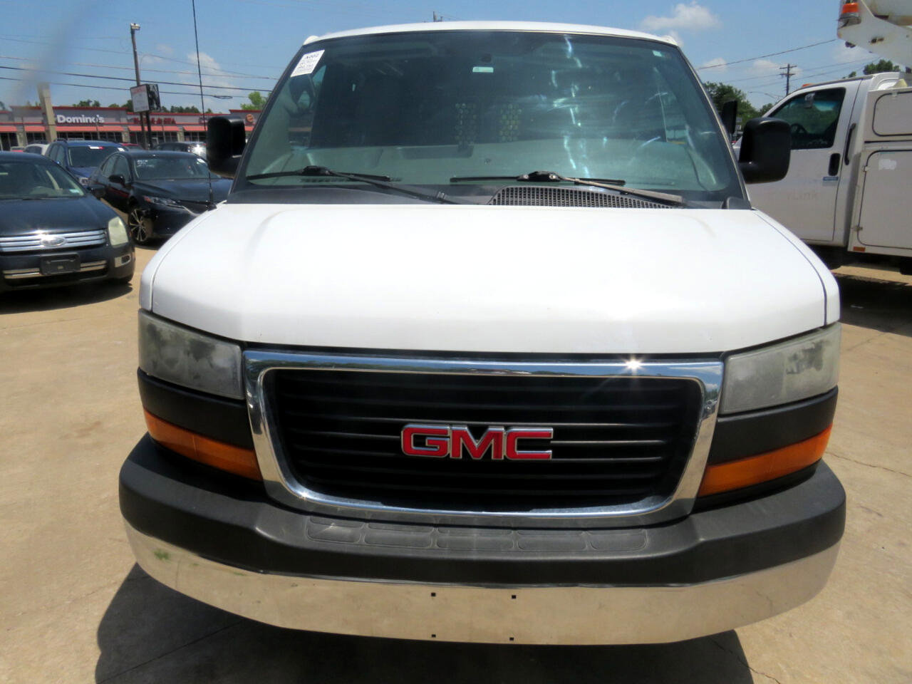Used 2014 GMC Savana 2500 image 2