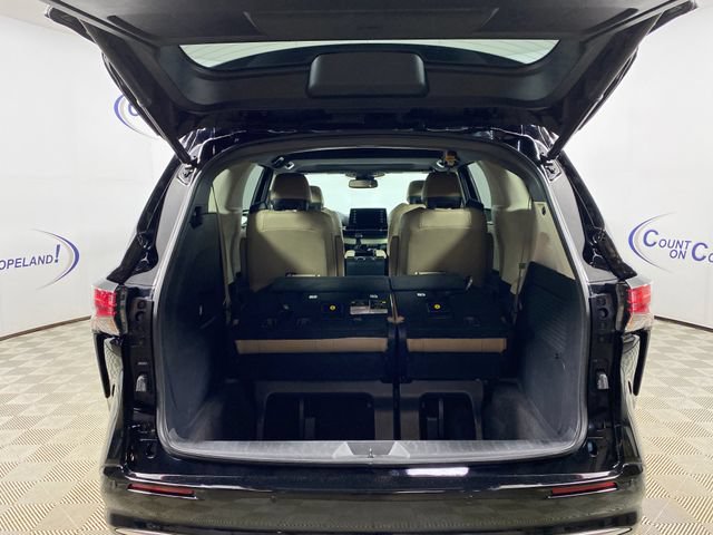Certified 2021 Toyota Sienna Limited AWD/4WD image 6