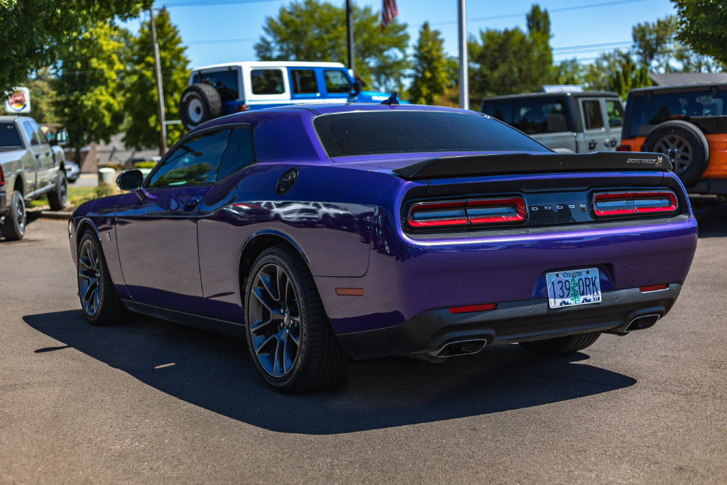 Used 2023 Dodge Challenger R/T Scat Pack RWD image 10