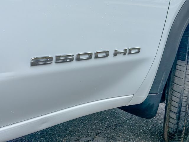 Used 2021 GMC Sierra 2500 4x4 Crew Cab w/ Convenience Package image 7