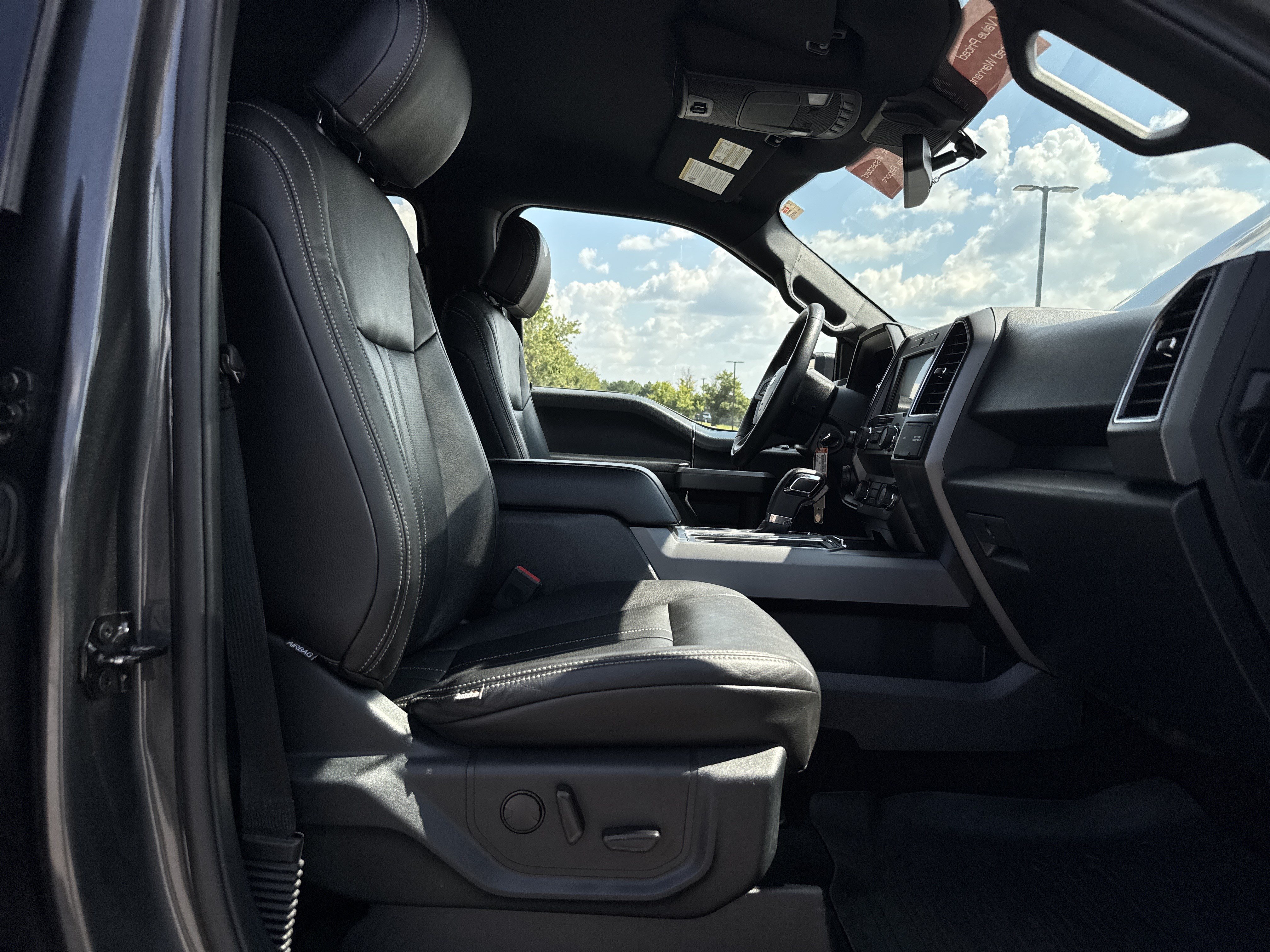 Used 2020 Ford F150 XLT w/ Equipment Group 302A Luxury RWD image 30