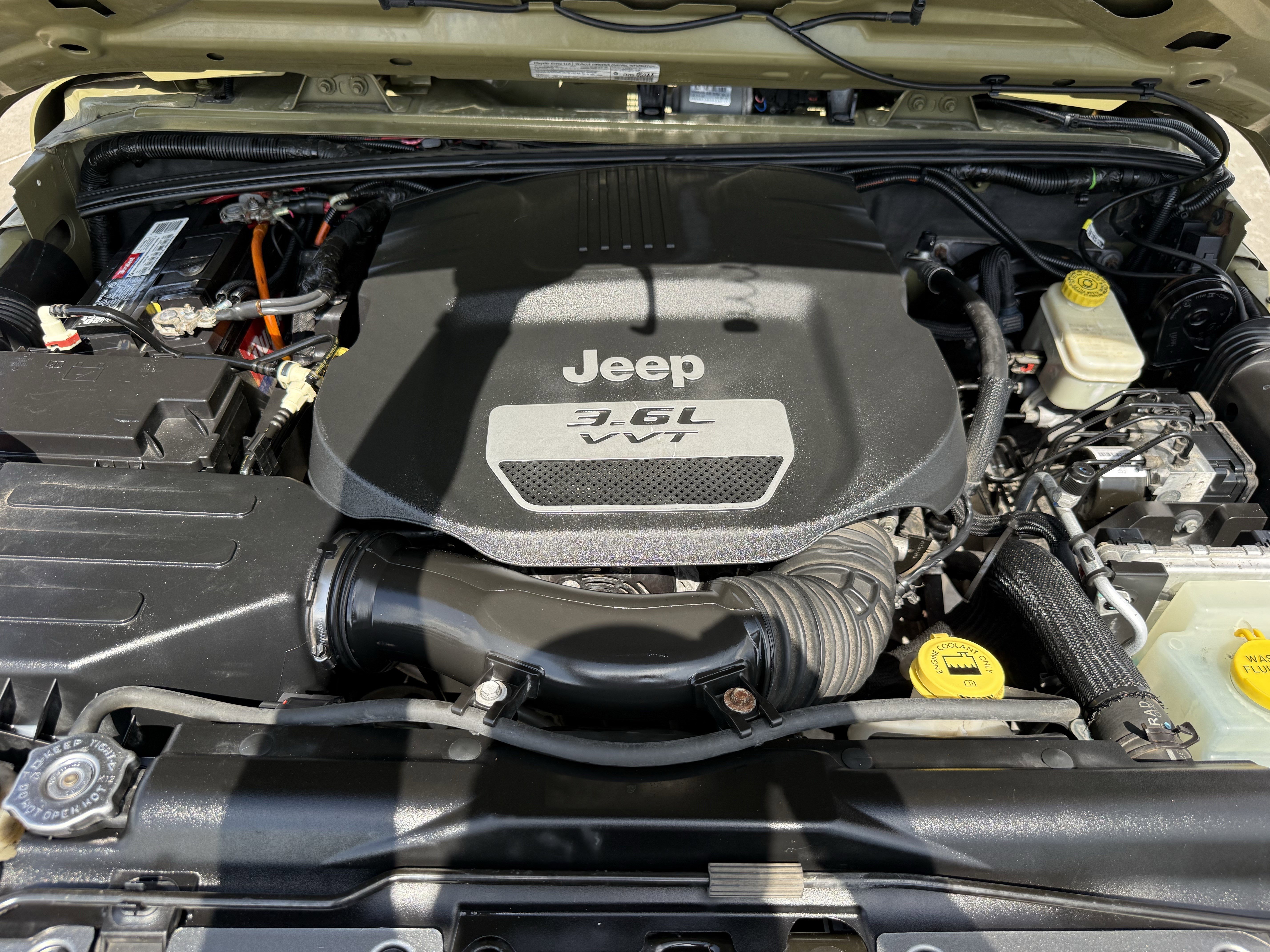 Used 2013 Jeep Wrangler Freedom Edition image 28