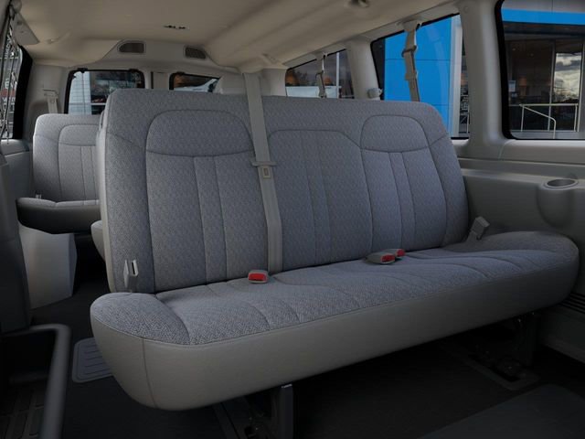 New 2026 Chevrolet Express 3500 LT w/ LT Preferred Equipment Group RWD image 18