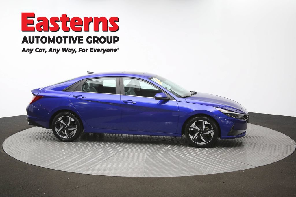 Used 2023 Hyundai Elantra Limited w/ Preferred Accessory Package FWD image 48