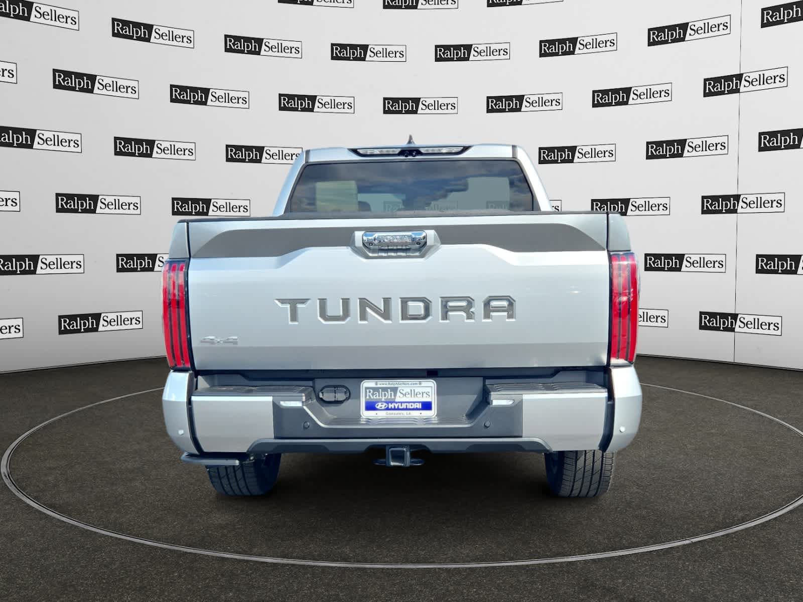 Used 2022 Toyota Tundra Capstone AWD/4WD image 5