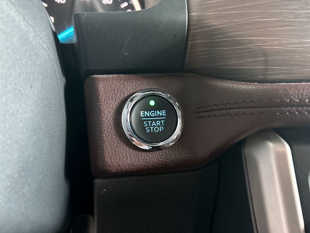 Used 2024 Ford Expedition Max Limited image 32