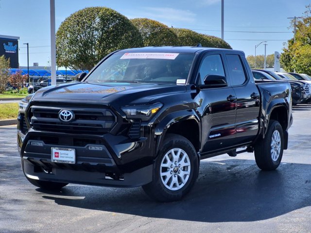 Certified 2026 Toyota Tacoma SR5 AWD/4WD image 2
