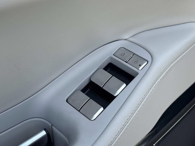 New 2026 Lincoln Navigator L Premier AWD/4WD image 22