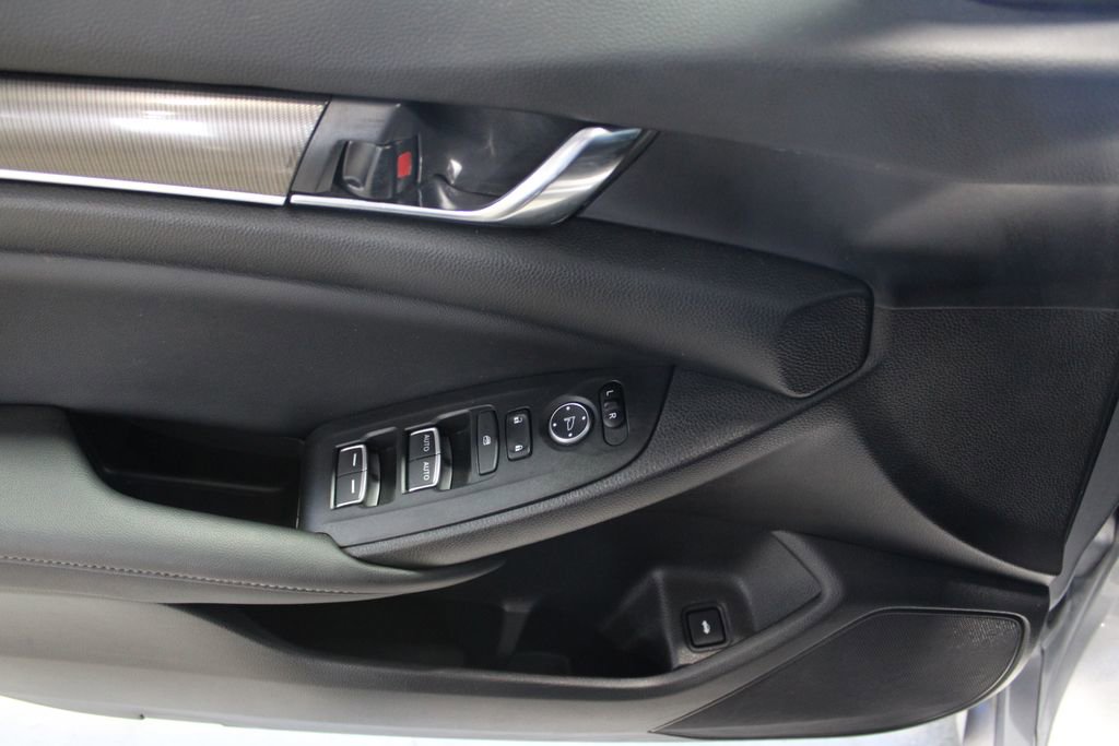 Used 2022 Honda Accord Sport image 13