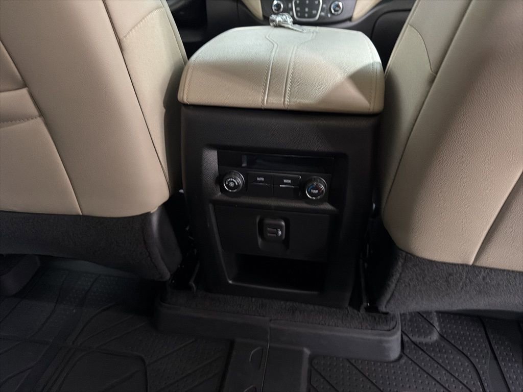 Certified 2023 Chevrolet Traverse LT w/ LPO, Floor Liner Package image 21