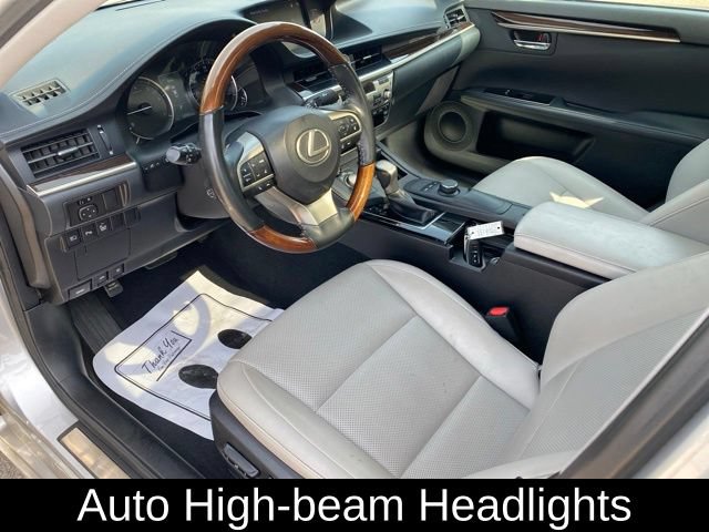 Used 2018 Lexus ES 350 w/ Premier Package FWD image 7