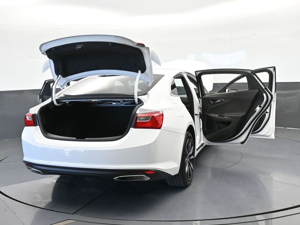 Used 2023 Chevrolet Malibu RS image 69