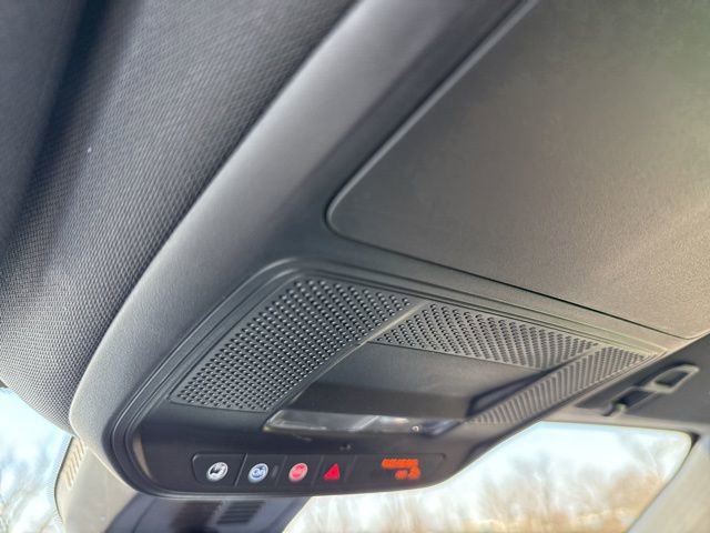 Used 2025 Chevrolet Equinox LT w/ Safety and Technology Package image 31