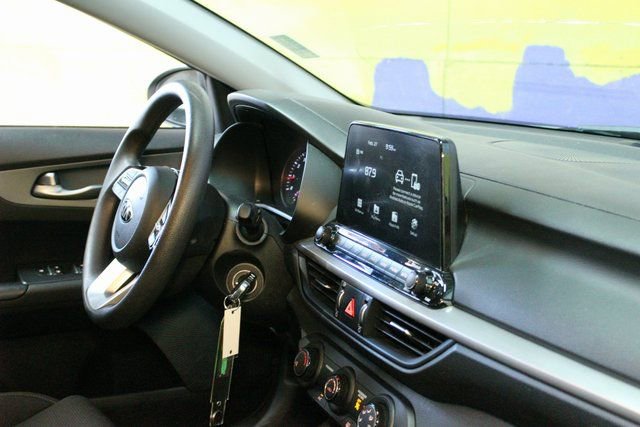 Used 2020 Kia Forte LXS image 7