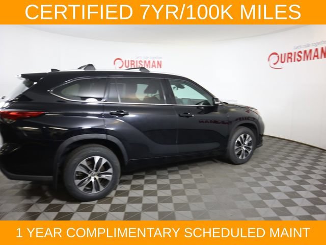Used 2022 Toyota Highlander XLE AWD/4WD image 26
