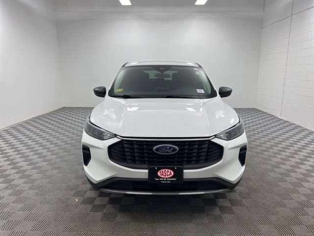 Used 2024 Ford Escape Active image 2