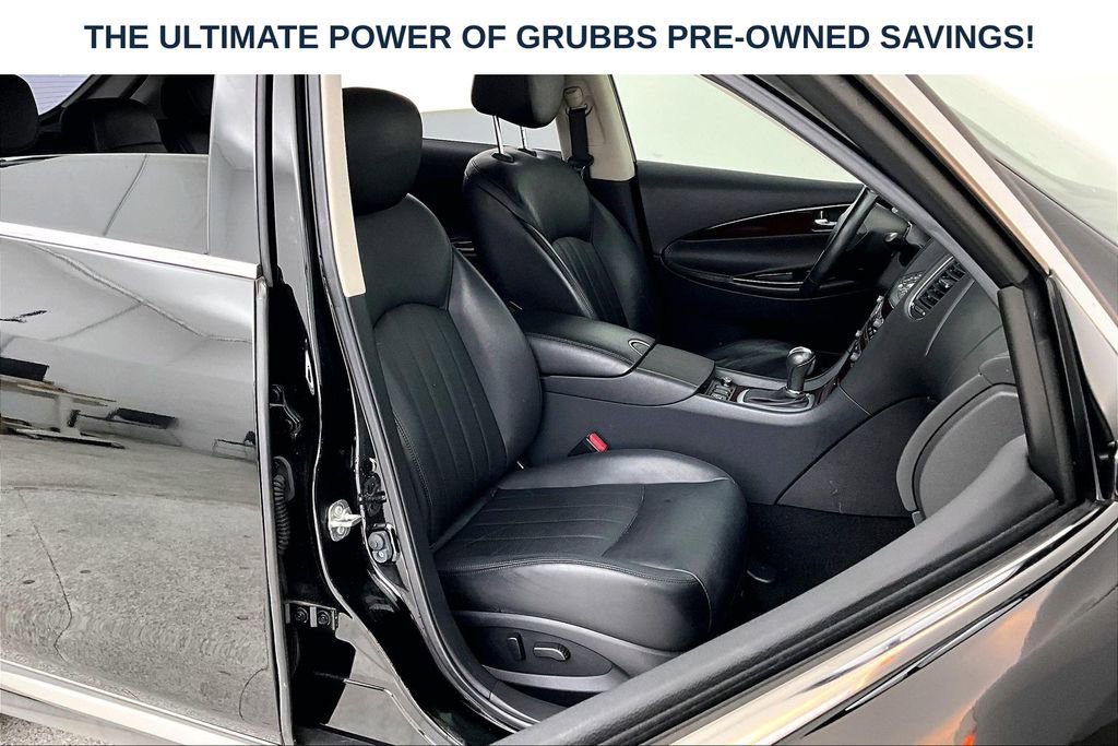 Used 2017 INFINITI QX50 2WD w/ Premium Plus Package image 11