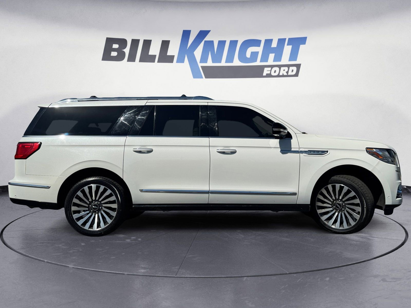 Used 2021 Lincoln Navigator L Reserve w/ Luxury Package image 6