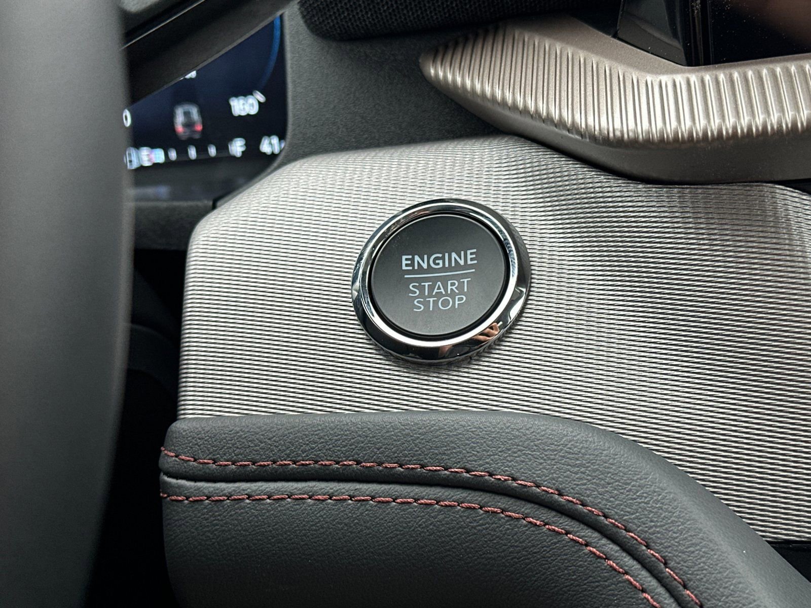 New 2026 Ford Explorer Active image 24