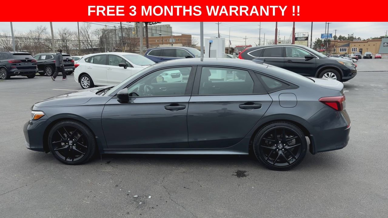 Used 2025 Honda Civic Sport image 5