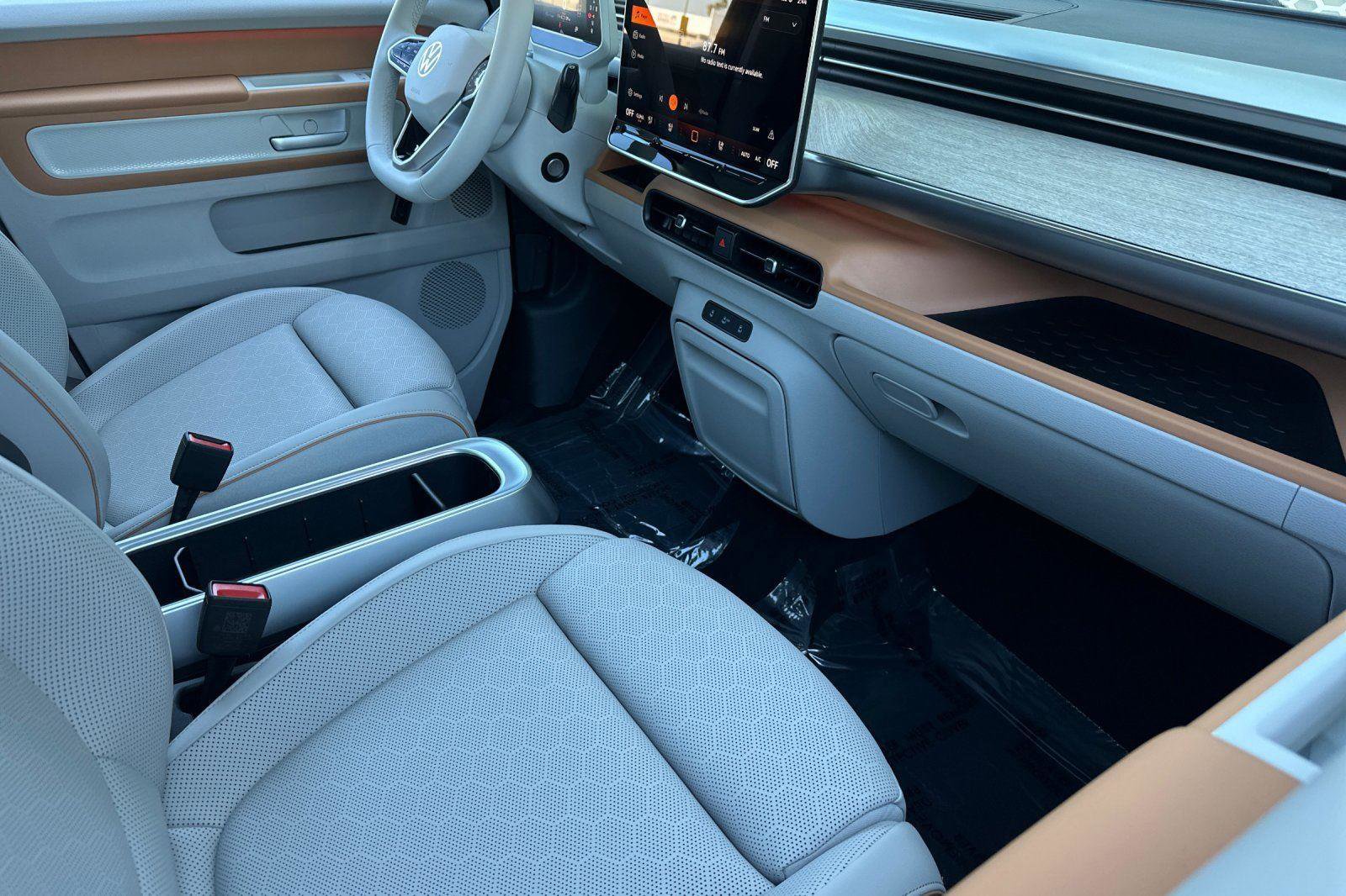 New 2025 Volkswagen ID. Buzz 1st Edition image 15