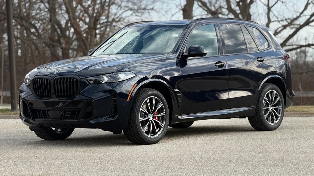 New 2026 BMW X5 xDrive40i w/ M Sport Package image 1