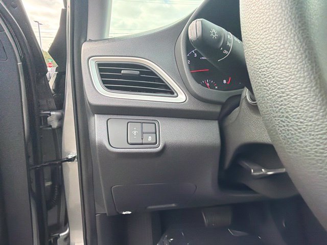 Used 2022 Hyundai Accent SE FWD image 24