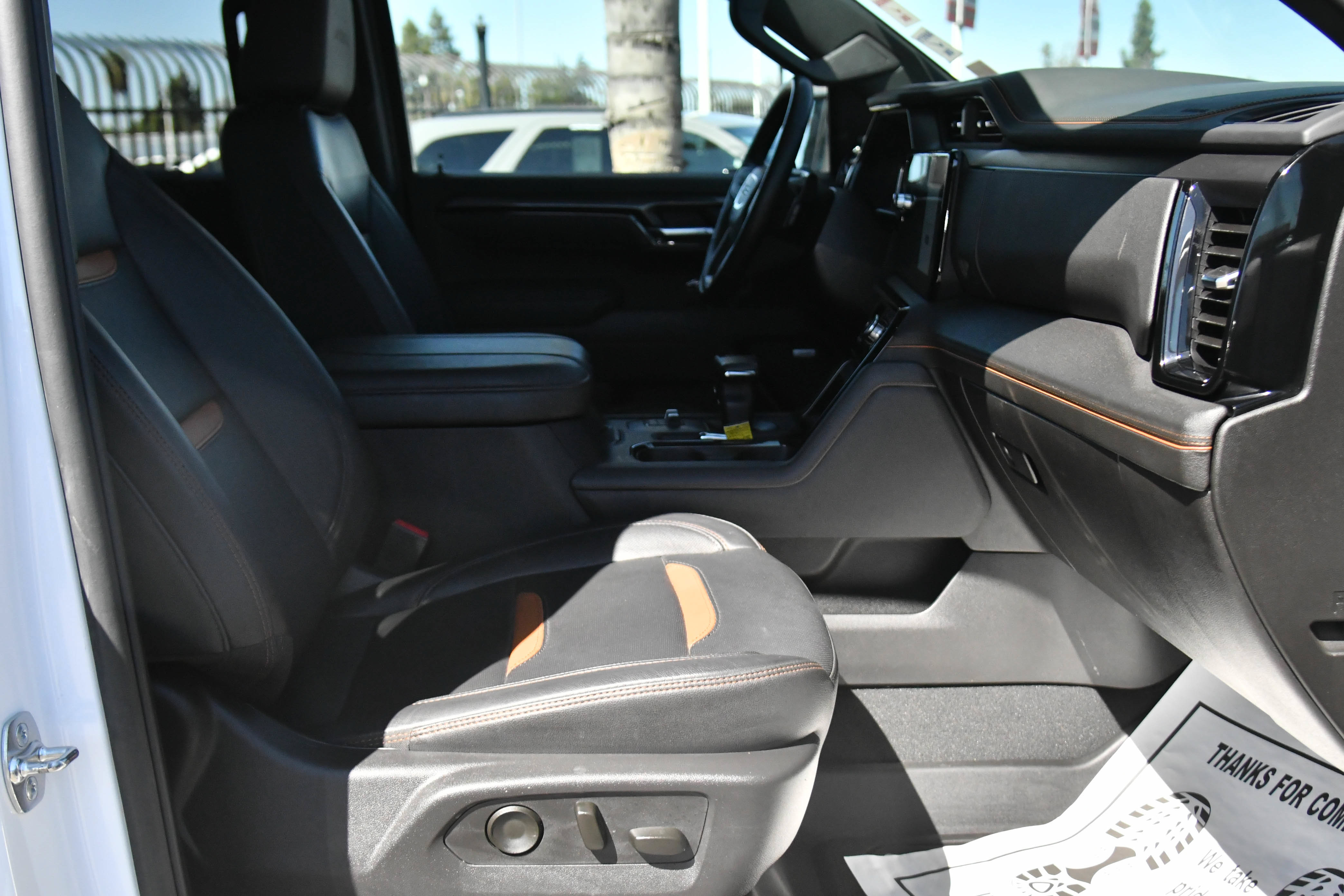 Used 2025 GMC Sierra 1500 AT4 AWD/4WD image 60