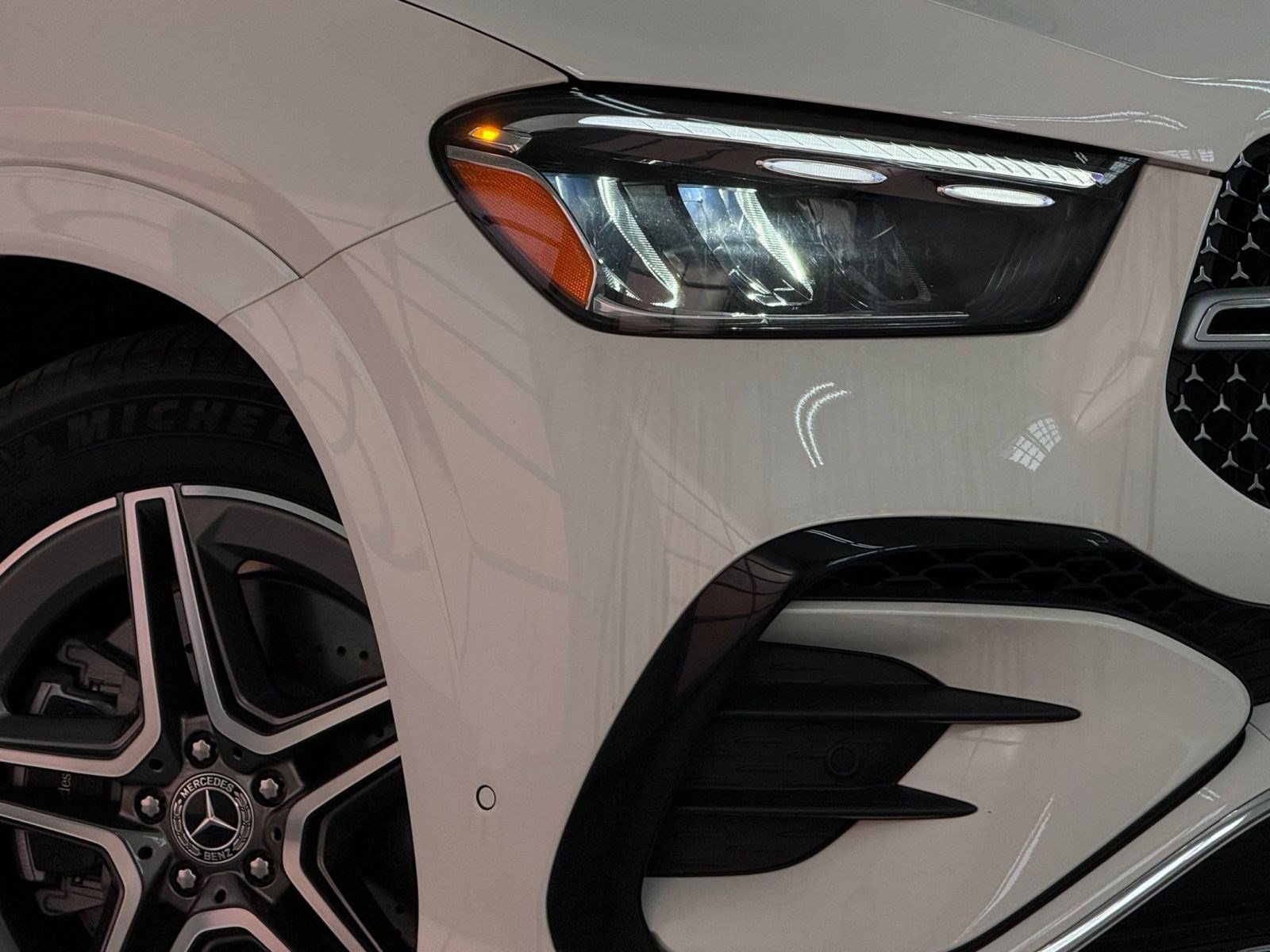 New 2026 Mercedes-Benz GLE 580 4MATIC image 10