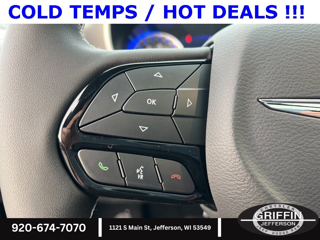 New 2026 Chrysler Pacifica Select w/ S Appearance Package image 13