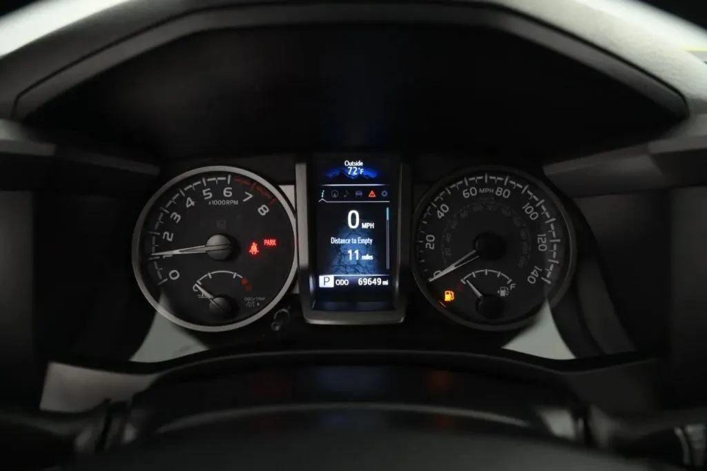 Used 2023 Toyota Tacoma TRD Sport w/ TRD Premium Sport Package AWD/4WD image 22