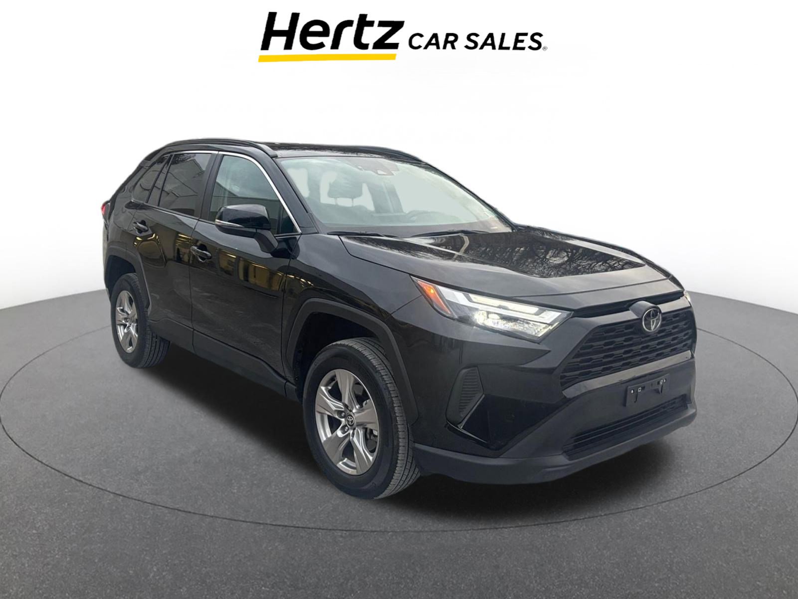 Used 2025 Toyota RAV4 XLE w/ Weather Package image 1