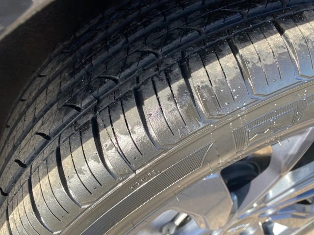 Certified 2024 Chevrolet Equinox RS w/ LPO, Floor Liner Package image 23