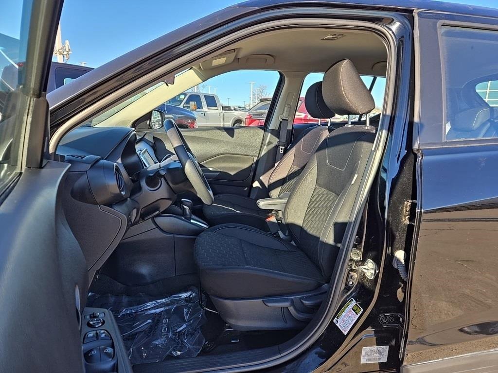 Used 2021 Nissan Kicks S image 12