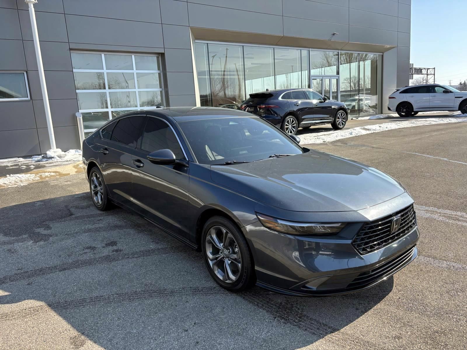 Used 2023 Honda Accord EX-L image 1