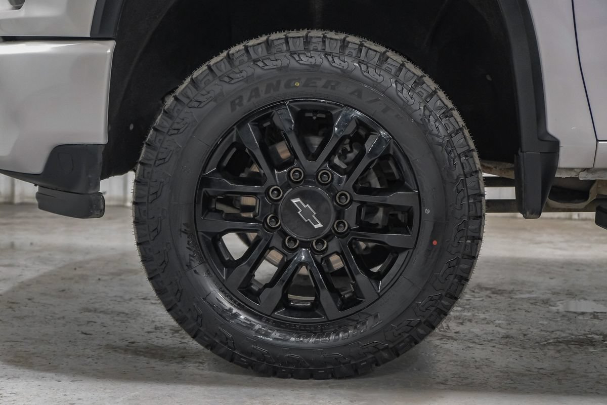 Used 2022 Chevrolet Silverado 2500 LTZ w/ LTZ Convenience Package AWD/4WD image 60