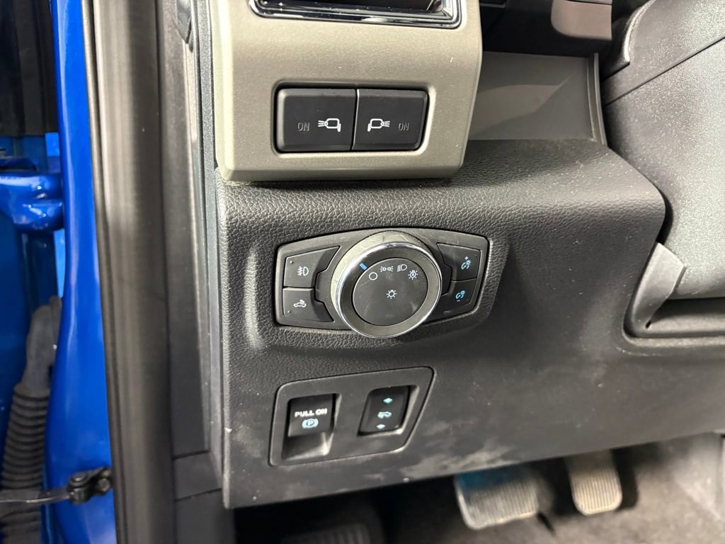 Certified 2020 Ford F150 Lariat w/ Equipment Group 502A Luxury image 14