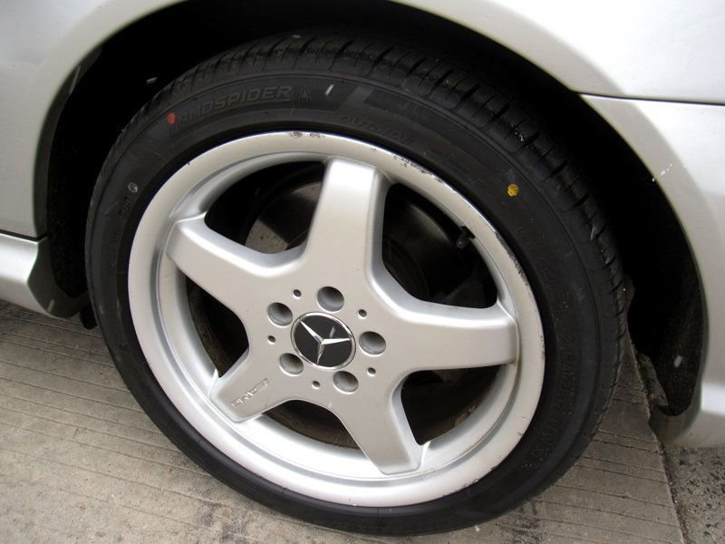 Used 2004 Mercedes-Benz CLK 500 Cabriolet image 32