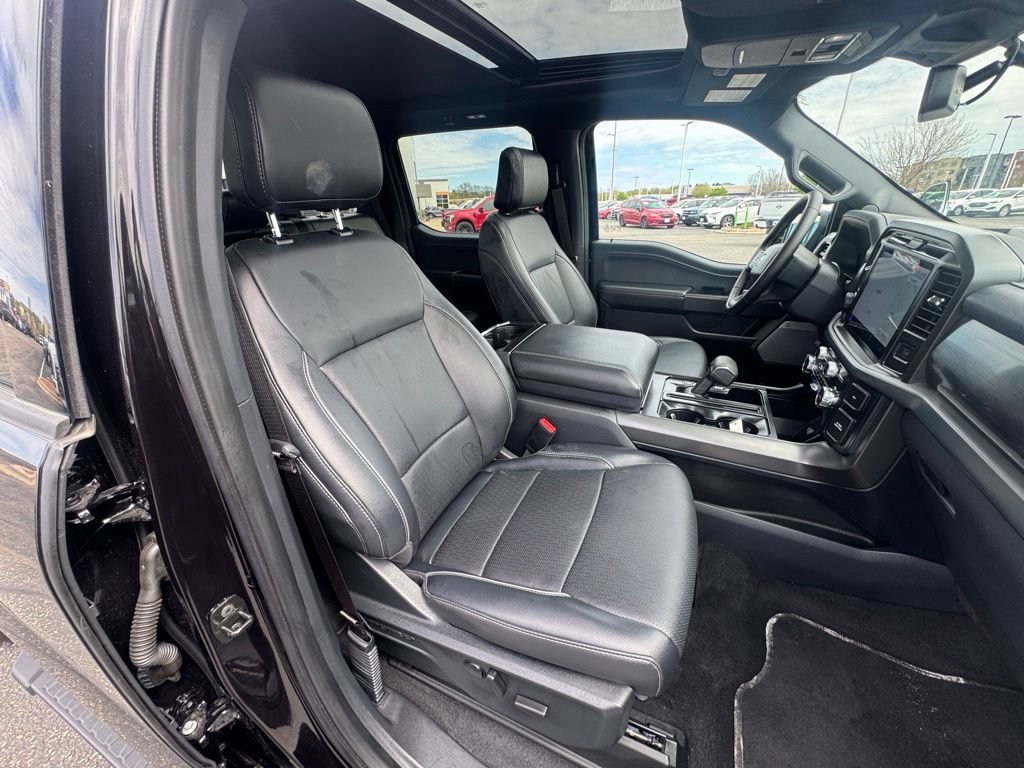 Used 2025 Ford F150 Lariat AWD/4WD image 40