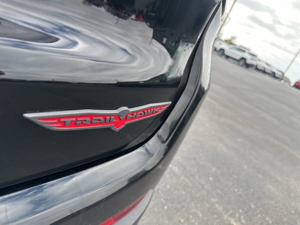 Used 2024 Jeep Compass Trailhawk image 18