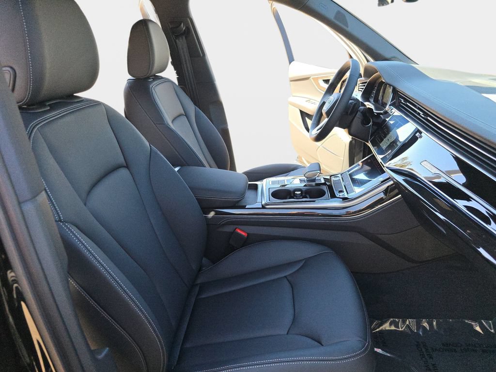 Certified 2026 Audi Q7 2.0T Premium Plus AWD/4WD image 10